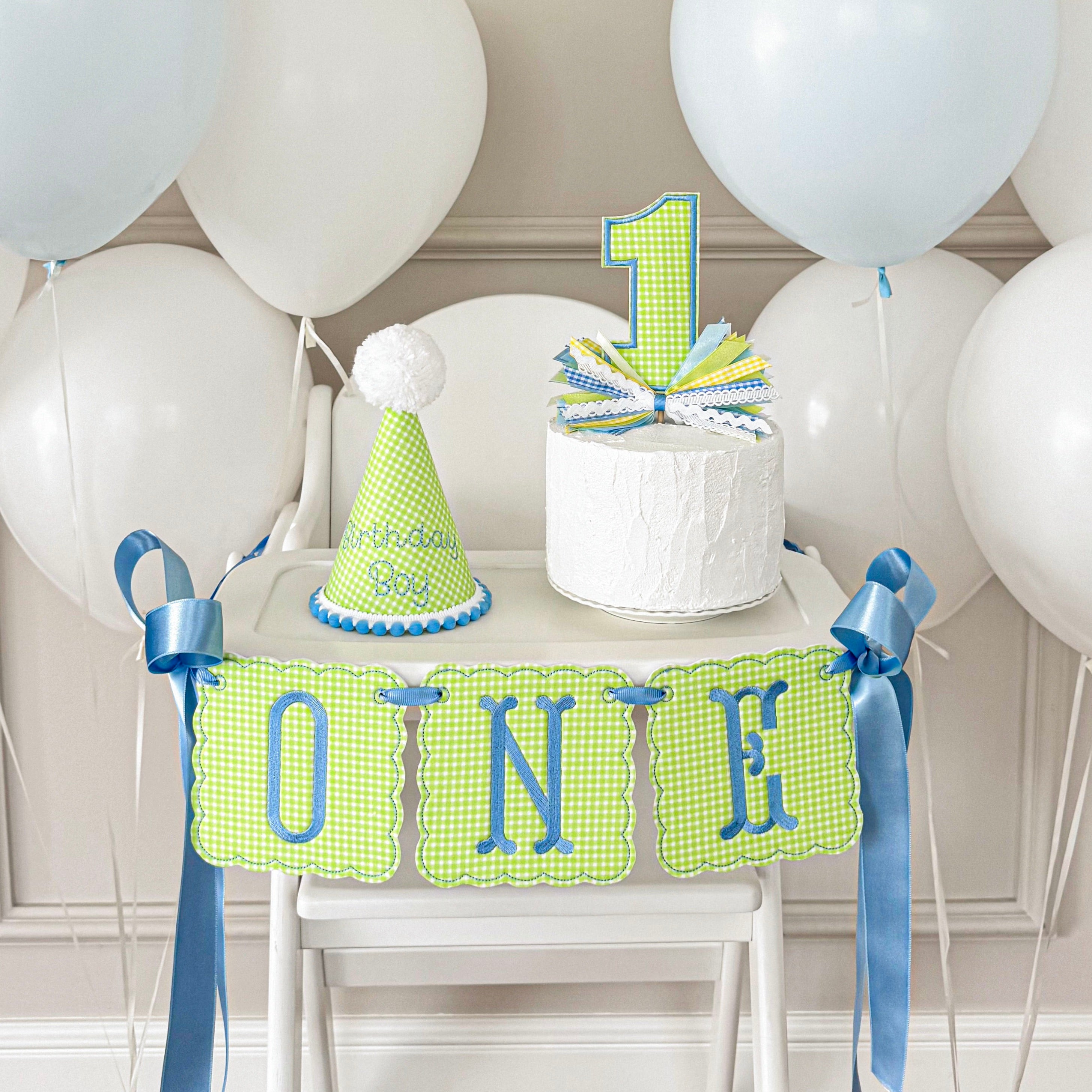 high chair banner, Embroidered First Birthday High Chair Banner, Fabric Birthday Banner, One High chair Banner, First Birthday Wall Banner, birthday banner, One Birthday Banner, birthday decor, happy birthday banner, One Year Banner For High Chair, High chair Banner, One Magical Year, First Birthday Baby , Classic Birthday, One Year Old, Kinder geburstag, first birthday decor, Cake smash photos, 1st birthday party