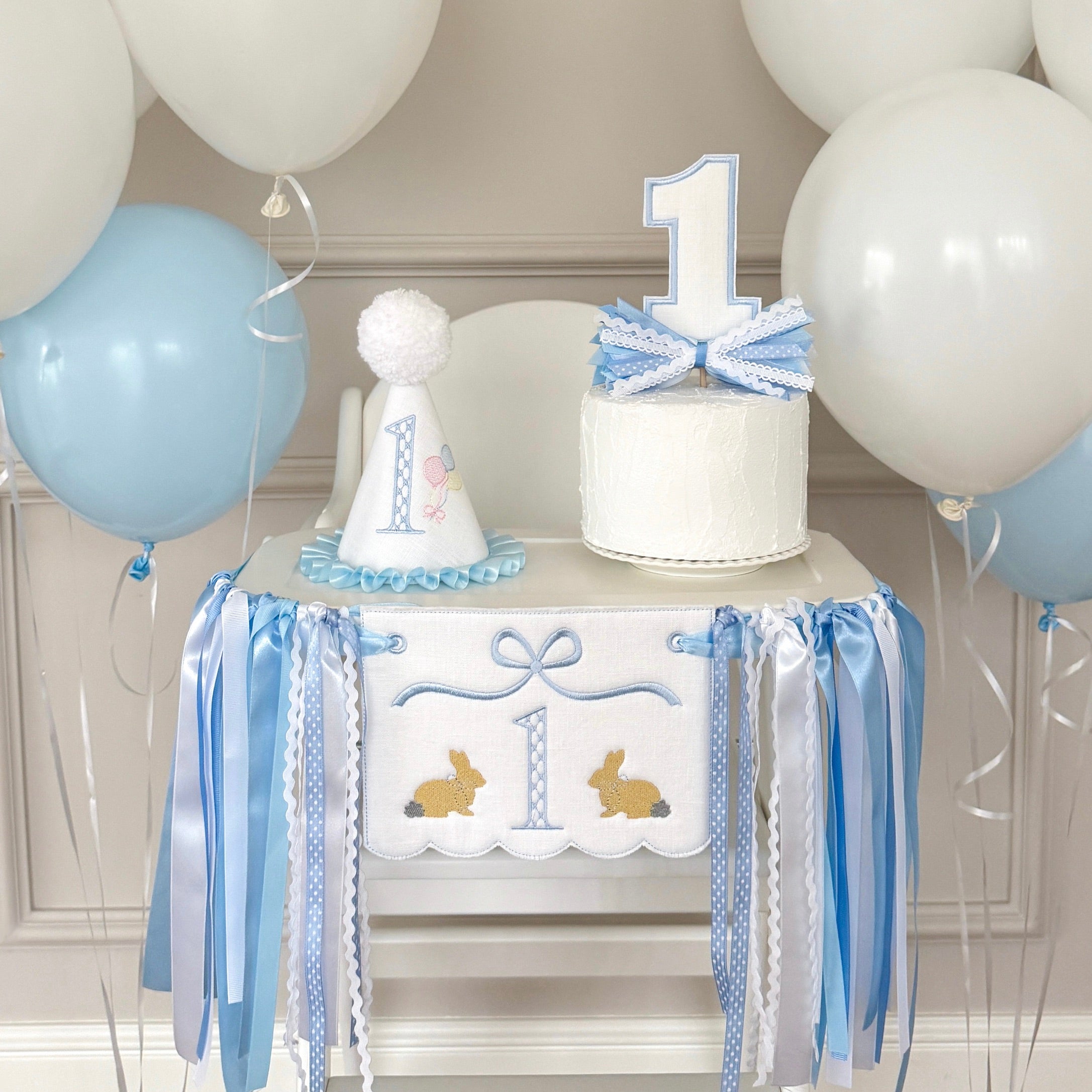 high chair banner, Embroidered First Birthday High Chair Banner, Fabric Birthday Banner, One High chair Banner, First Birthday Wall Banner, birthday banner, One Birthday Banner, birthday decor, happy birthday banner, One Year Banner For High Chair, High chair Banner, One Magical Year, First Birthday Baby , Classic Birthday, One Year Old, Kinder geburstag, first birthday decor, Cake smash photos, 1st birthday party