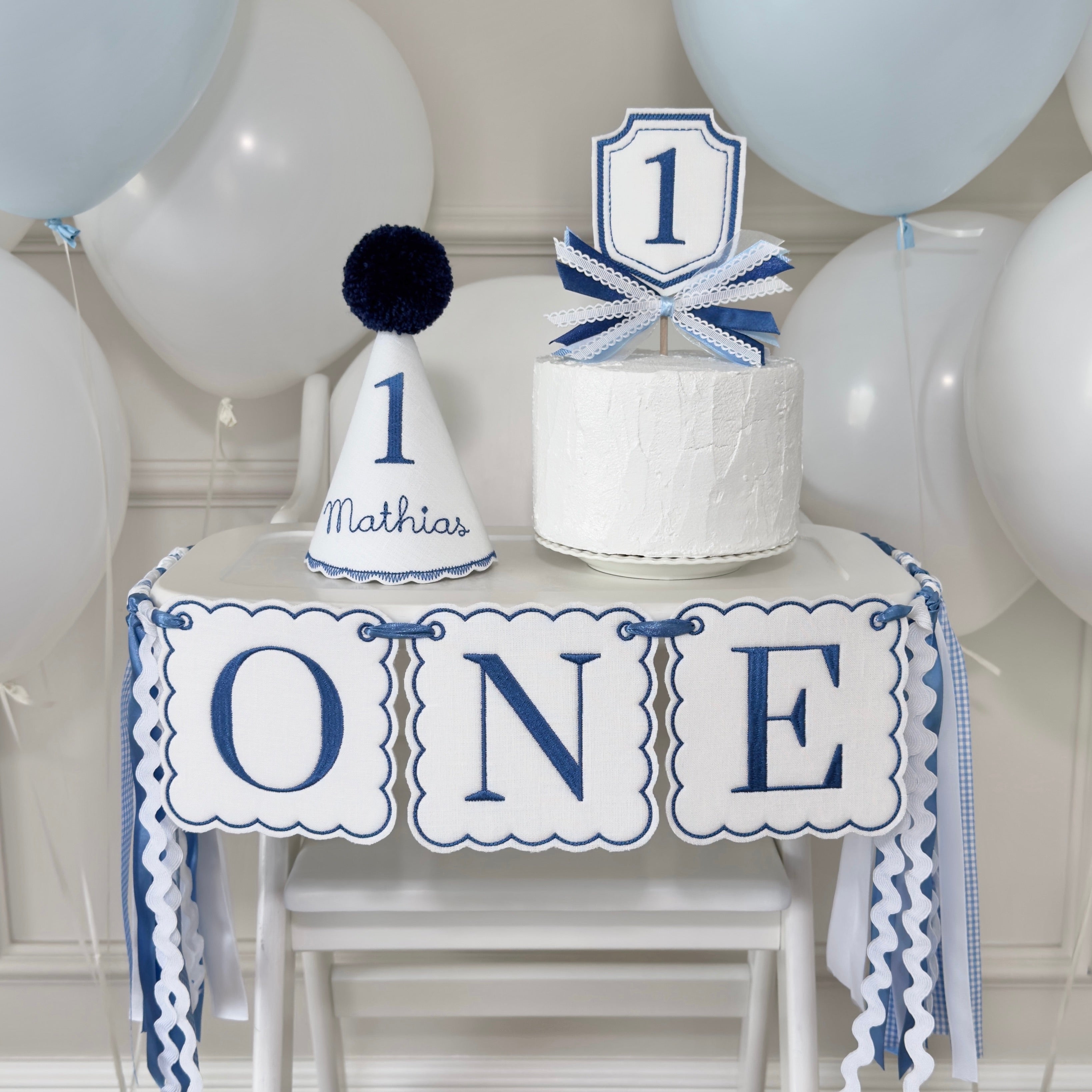 high chair banner, Embroidered First Birthday High Chair Banner, Fabric Birthday Banner, One High chair Banner, First Birthday Wall Banner, birthday banner, One Birthday Banner, birthday decor, happy birthday banner, One Year Banner For High Chair, High chair Banner, One Magical Year, First Birthday Baby , Classic Birthday, One Year Old, Kinder geburstag, first birthday decor, Cake smash photos, 1st birthday party